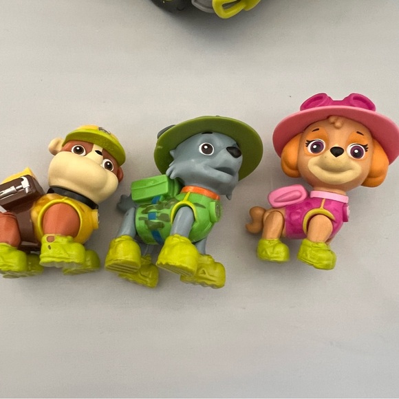 Paw Patrol Jungle Rescue Lot Figures Spin Master Rescue Pups - Picture 2 of 7